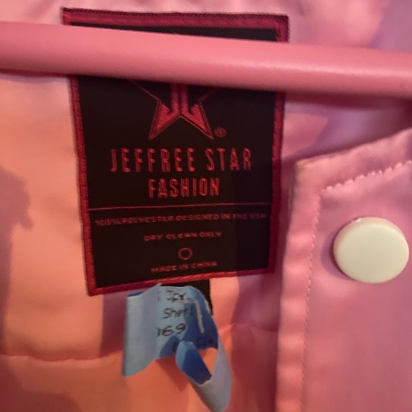Jeffree star pink members only jacket just dry cleaned perfect condition. - Picture 3 of 9